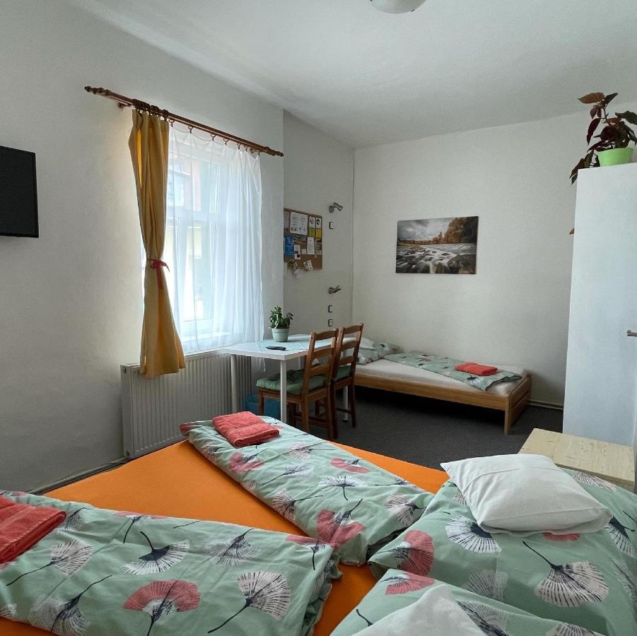 Penzion Slunecnice Dvůr Králové nad Labem Екстериор снимка